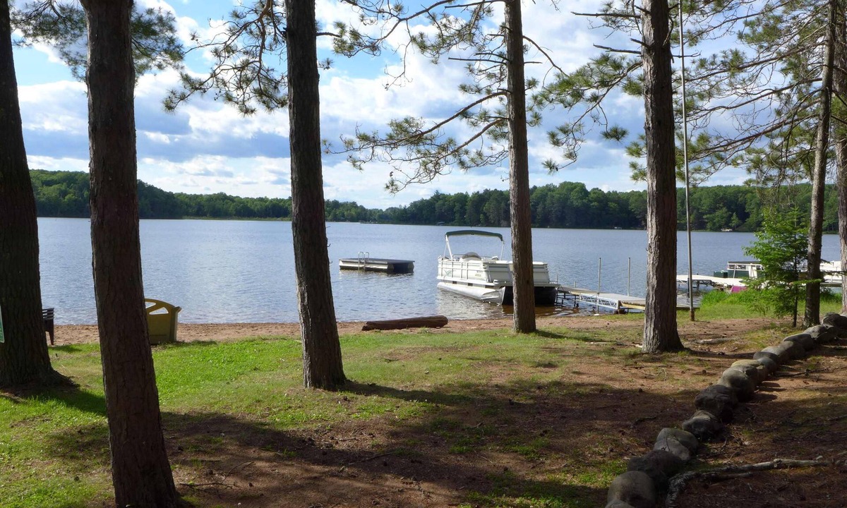 Hayward Cabin | Musky Hideout on Lost Land Lake