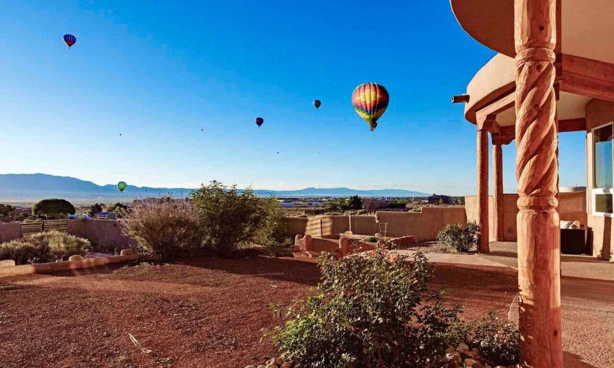 Rio Rancho Apartment | NM Home w/Mountain Views + Sunrise