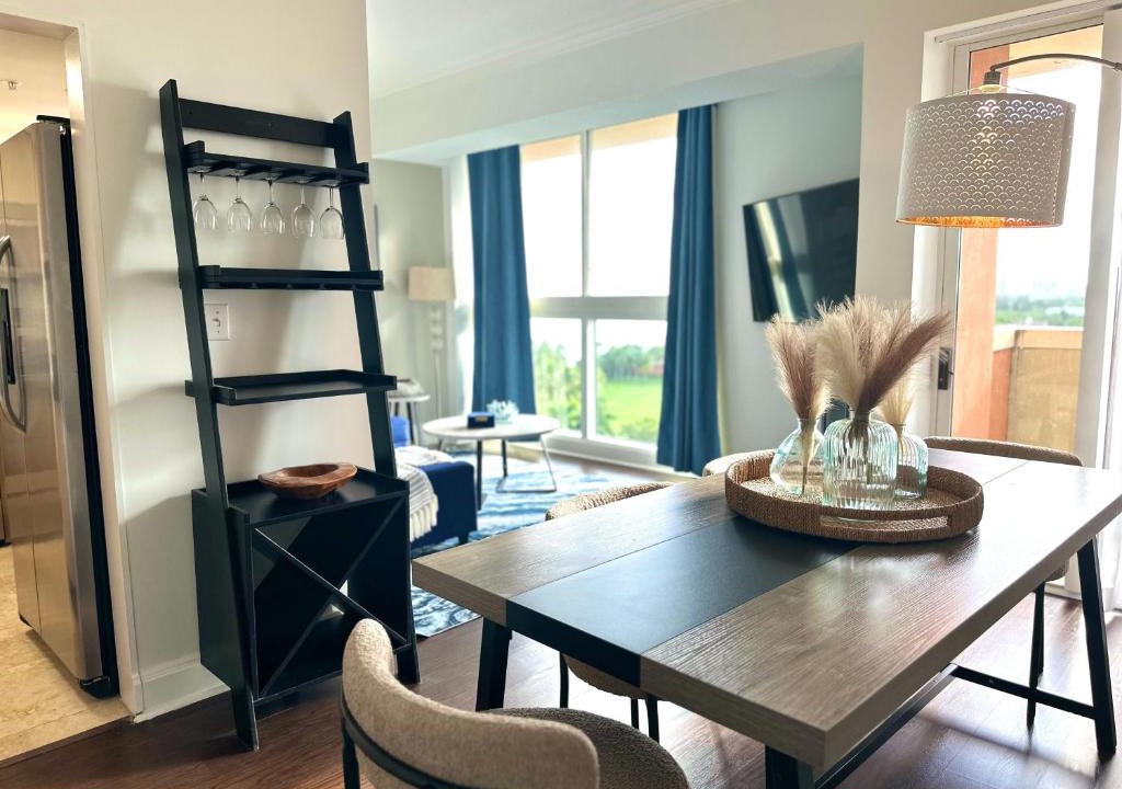 Coconut Grove Apartment | Ocean View 2bd2bth Hotel In Coconut Grove