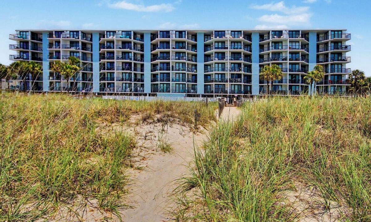 Crescent Beach Condo | Oceanfront Three Bedroom Condo - Crescent Sands F-2