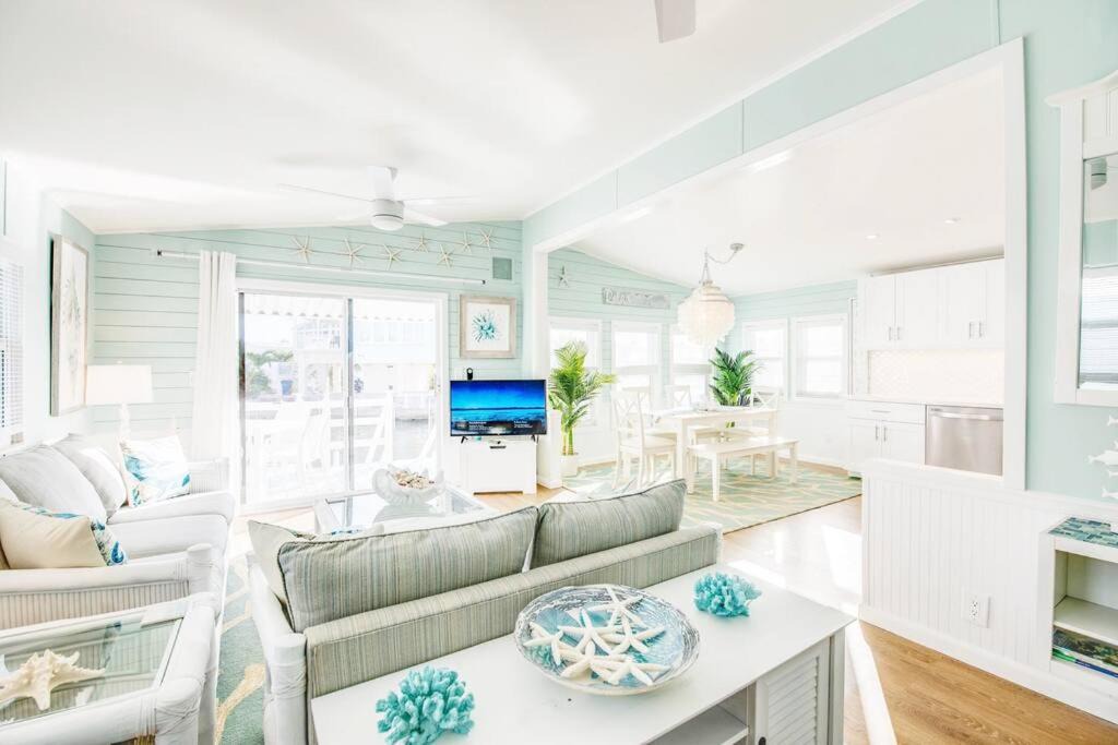 Cudjoe Key Villa | OCEANIA. water front cottage retreat ~