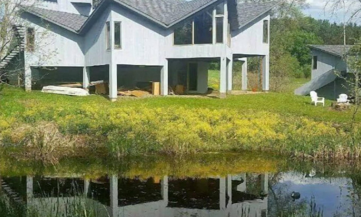 Neillsville Ski Chalet | Peace Lodge