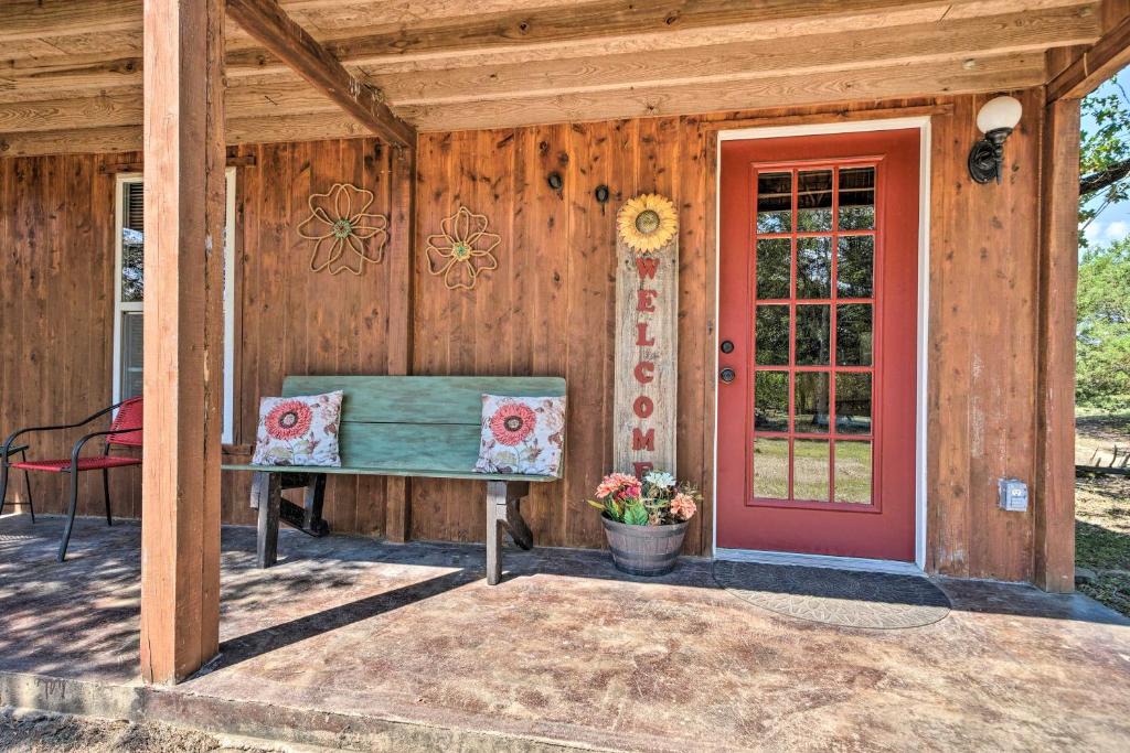 Nashoba House | Peaceful 'Black Fork Cabin 1' - Fish On-Site!