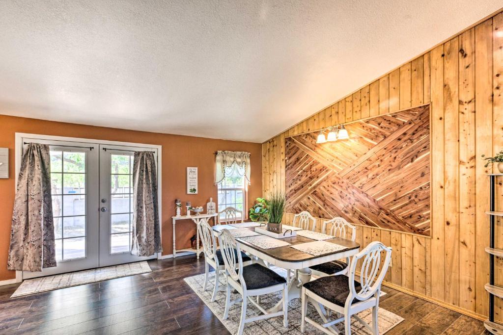 Vadito House | Peaceful Vadito Family Home Near Taos Valley!