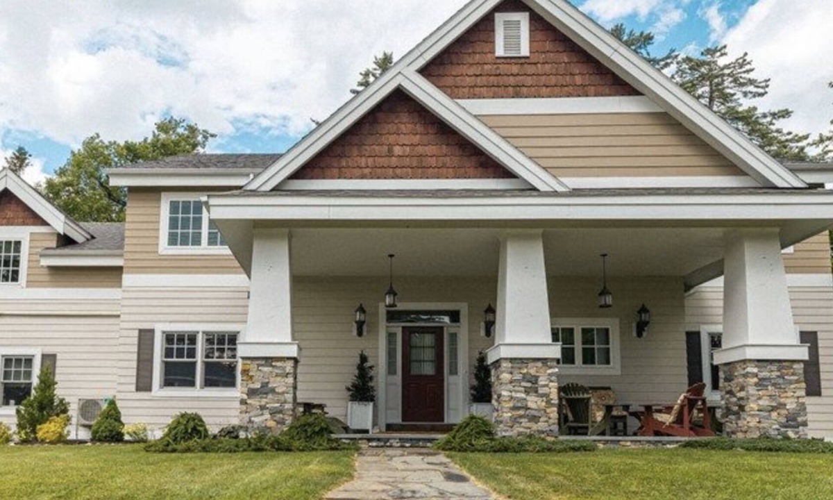 Lake Placid House | Perfect place for a tranquil family gathering - just a few blocks from town