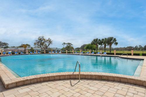 Sebring House | Pool Access + Course View: Golf Getaway in Sebring