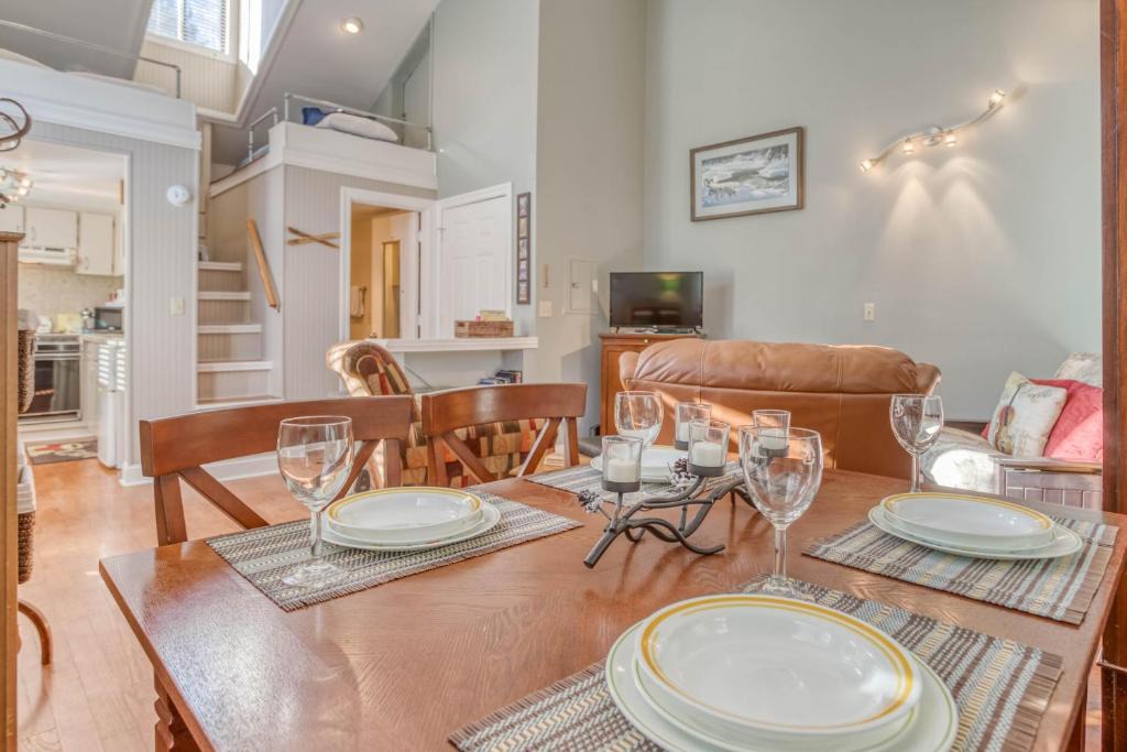 Sunriver House | Powder Village B2