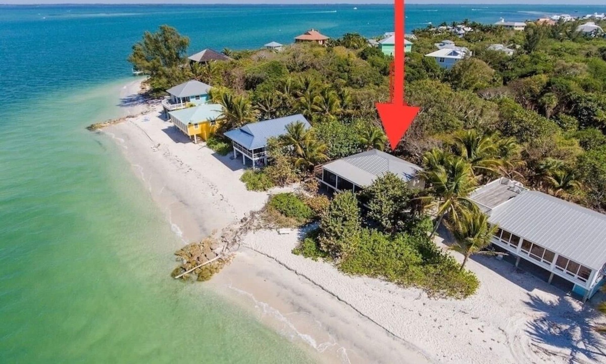 North Captiva House | Private BEACHFRONT Point - Dolphins, Sunsets & Golf Cart Included/North Captiva!