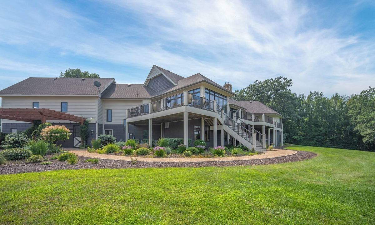 Amery House | Private Lower Level Rental on Bear Trap Lake 4 Beds 2 Baths on 6 Acres