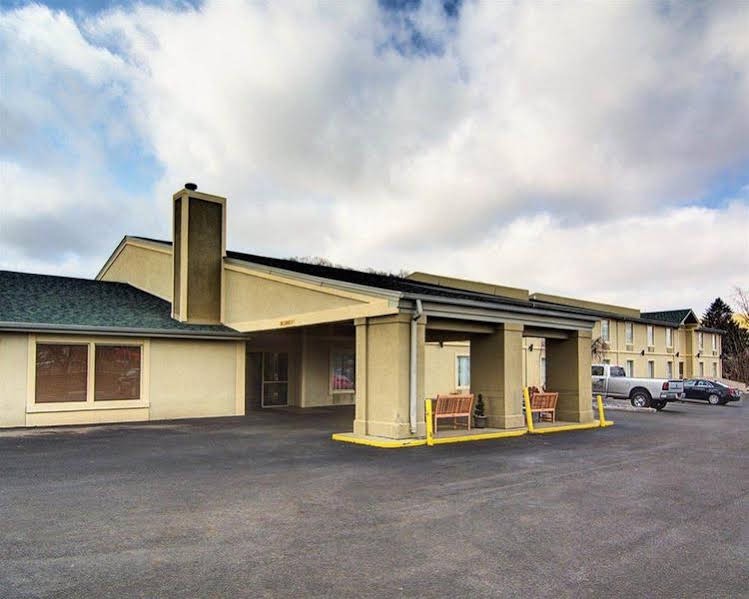 Princeton Hotel | Quality Inn Princeton