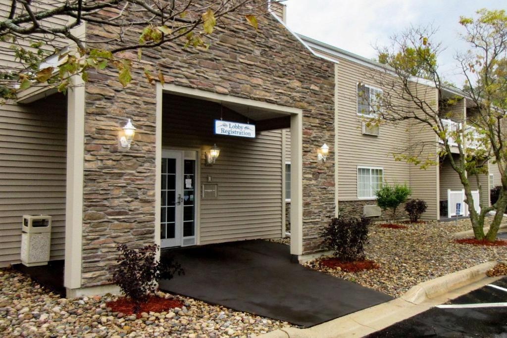 Red Wing Hotel | Quality Inn & Suites Red Wing