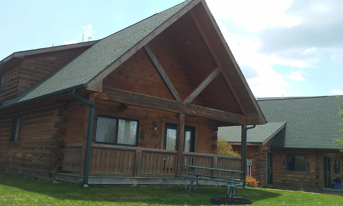 Warrens Cabin | Quiet And Beautiful!