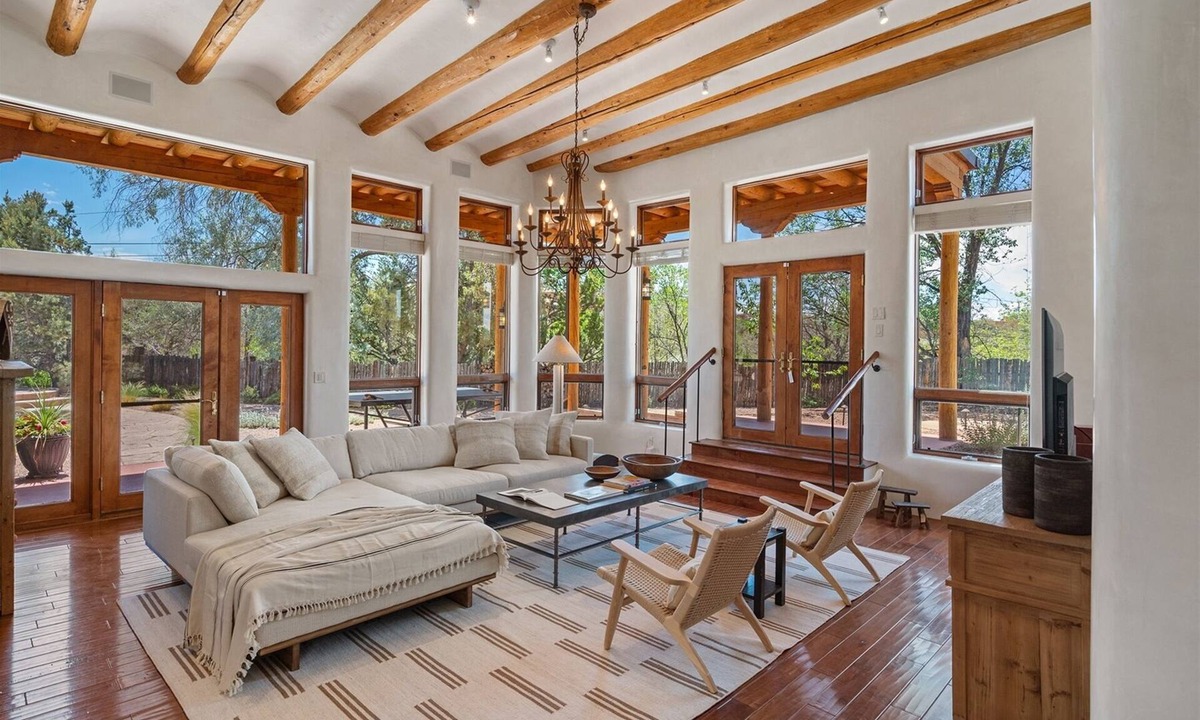 Santa Fe House | Ranchitos - Swimming Pool and Hot Tub