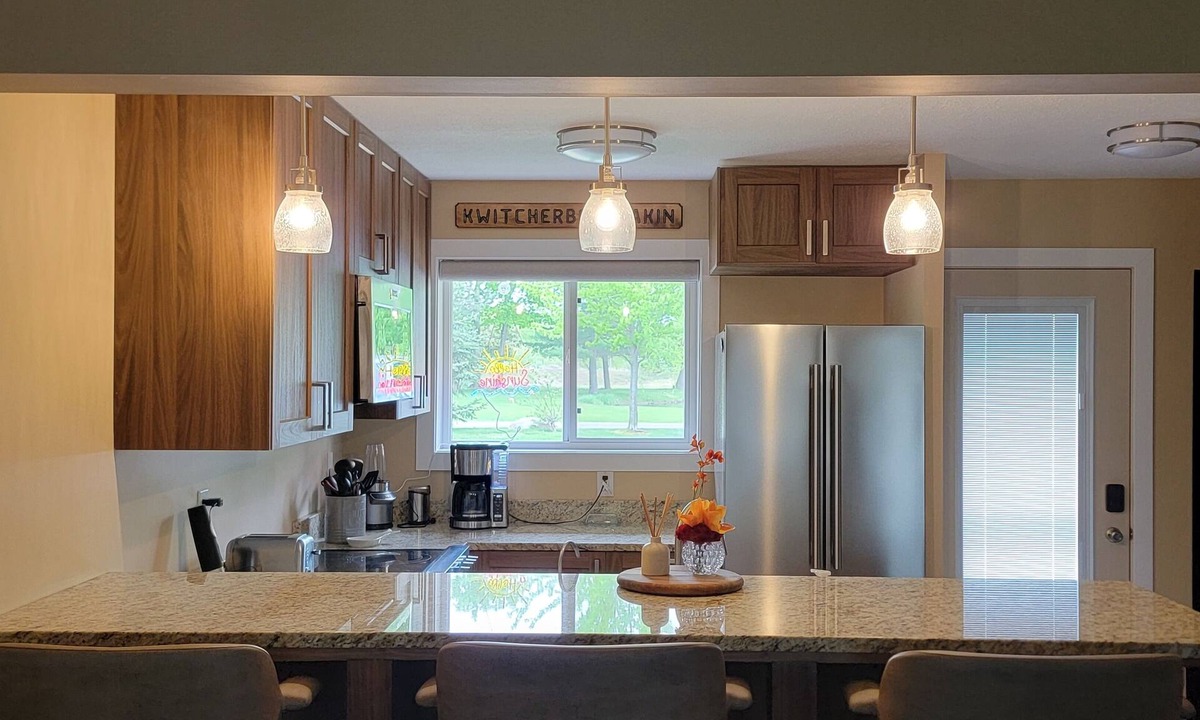 Onamia Condo | Relax and Recharge: Mille Lacs Lake Beach Villa - Completely Remodeled