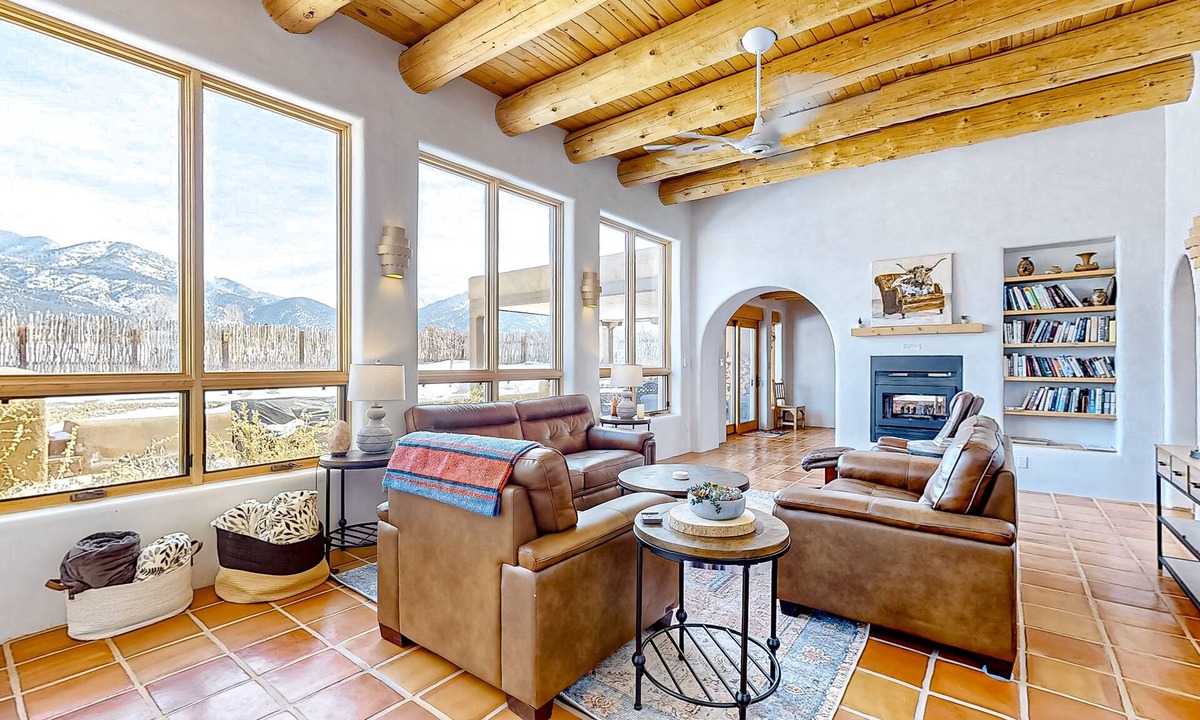 Arroyo Seco House | Renovated mountain-view villa with private hot tub, roof deck, & enclosed yard