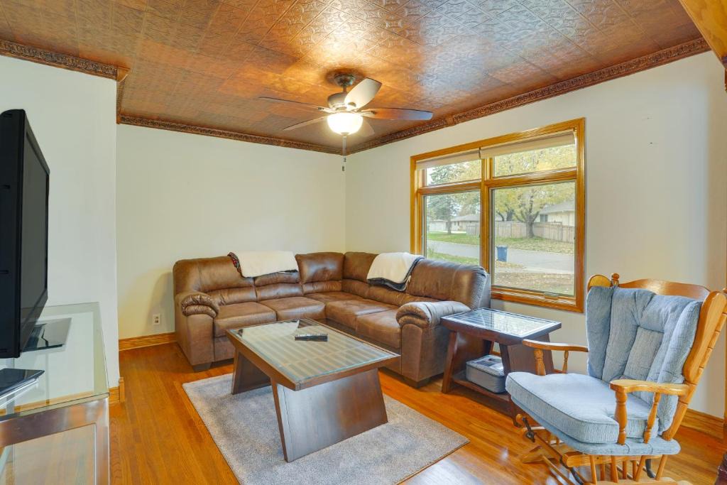 Richfield House | Richfield Home about 10 Mi to Central Minneapolis!