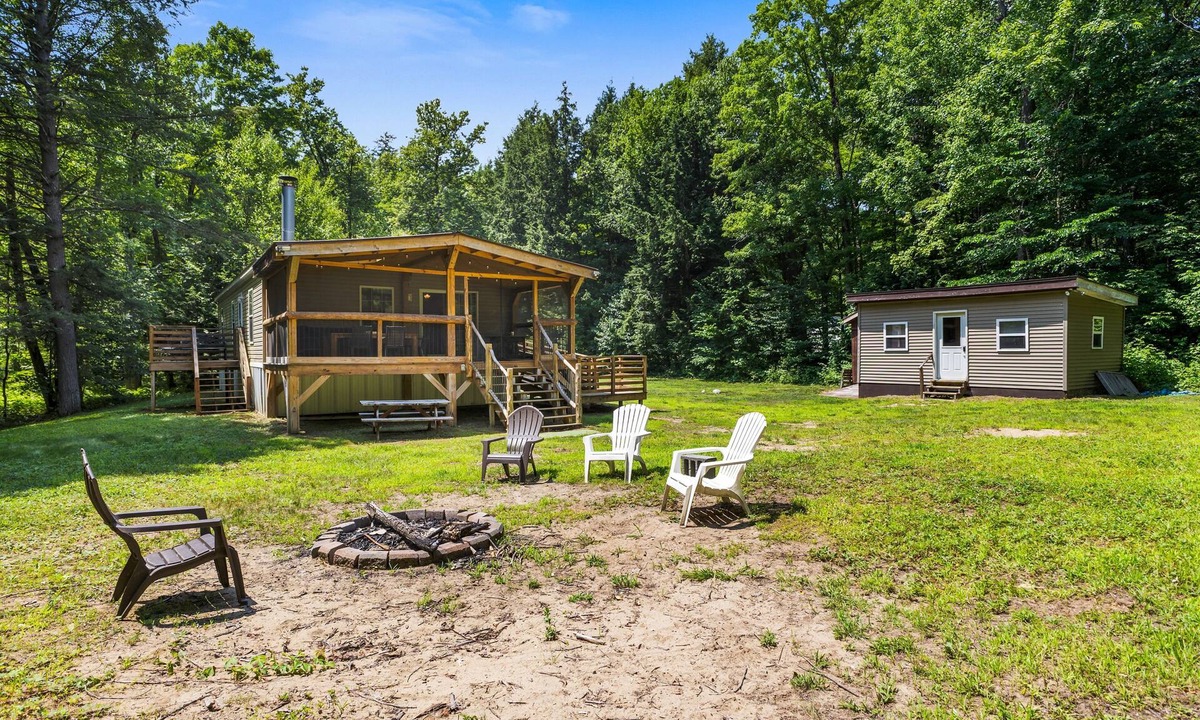 Schroon Lake House | Riverfront home with huge screened deck - dog-friendly & fast WiFi