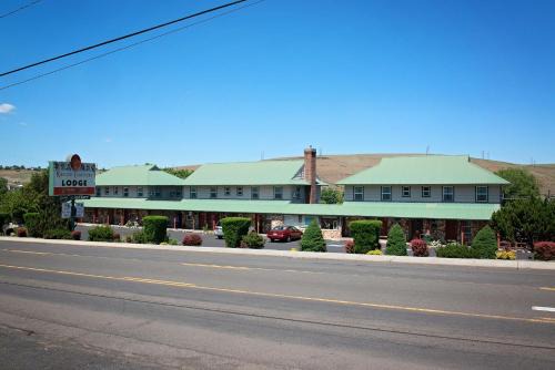 Pendleton Cabin | Rugged Country Lodge