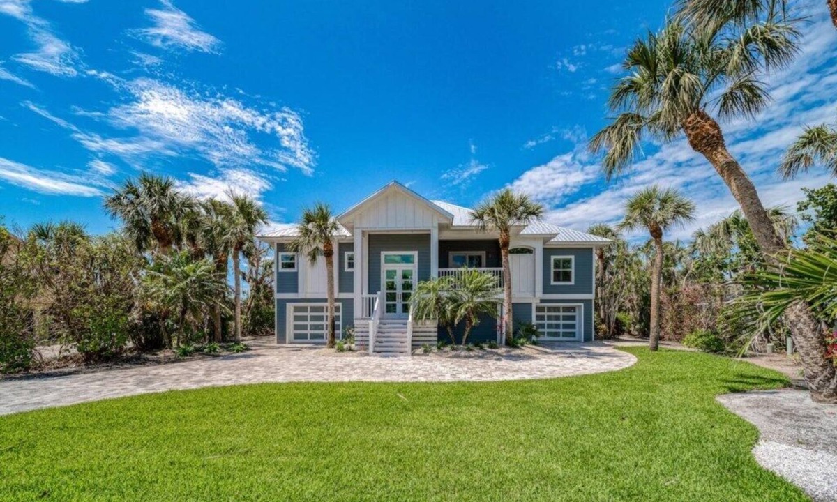 Heron's Landing Hostel | Sanibel Home ready for rentals !