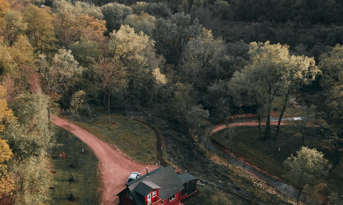 Ferryville Cabin | Secluded Rustic + Modern Log Cabin with hot tub by Stream, luxury getaway