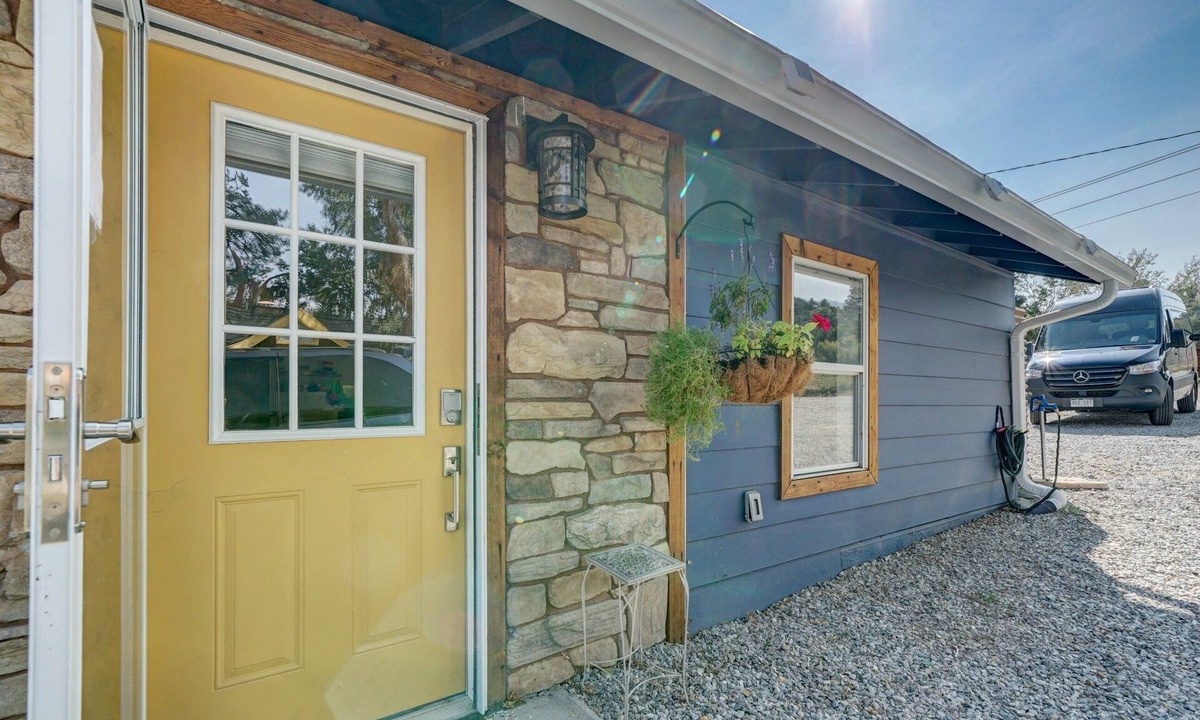 Howard Apartment | Serene River Place Retreat Unit 1, 2-bedroom condo nestled along the river in Howard, CO.