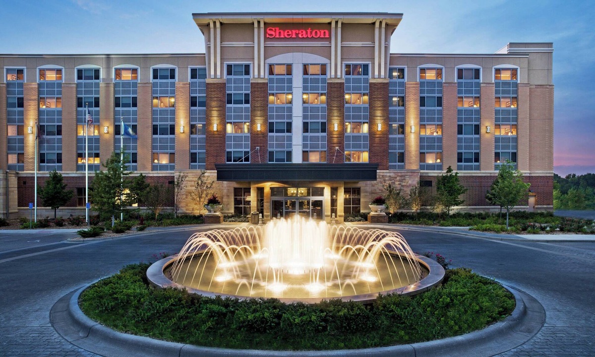 Woodbury Hotel | Sheraton St. Paul Woodbury Hotel