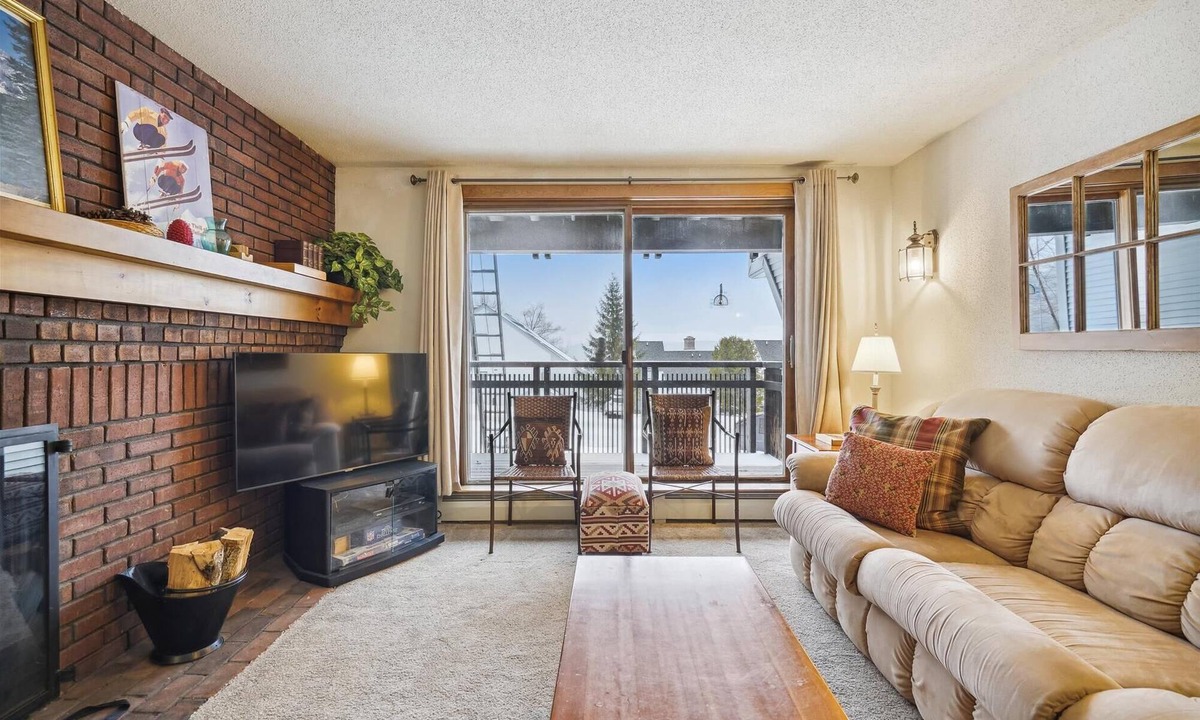 Central Vermont- Killington Condo | Ski on/ski off, conveniently located with beautiful views, Sunrise B3