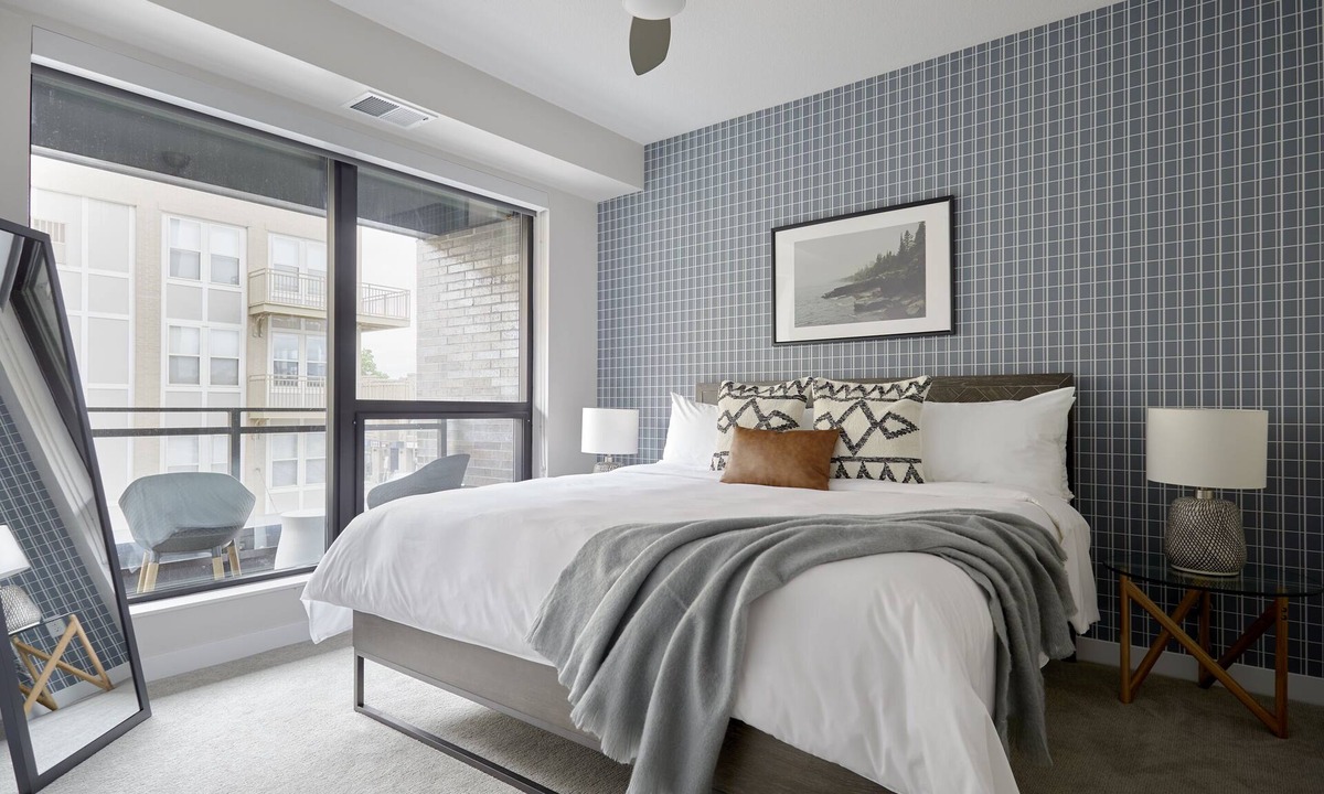 Uptown Apartment | Sonder at REVEL