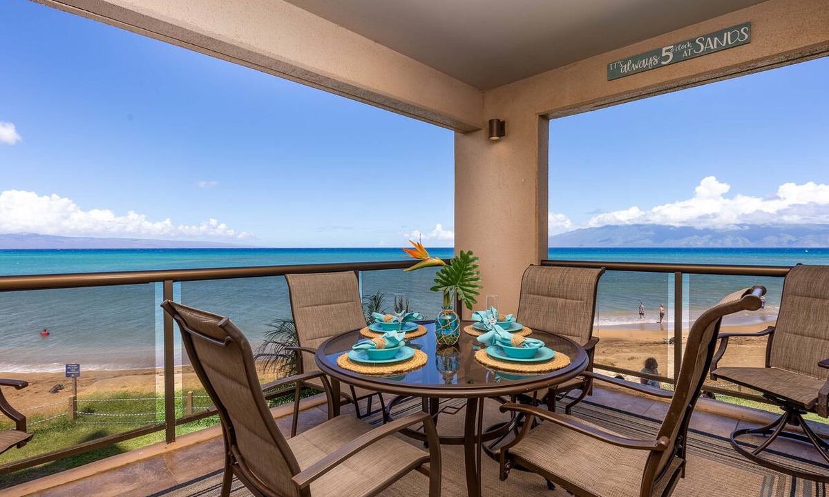 Kahana Condo | Spacious OCEAN FRONT 2Bd/2Ba Condo with AC - Sands Of Kahana 315