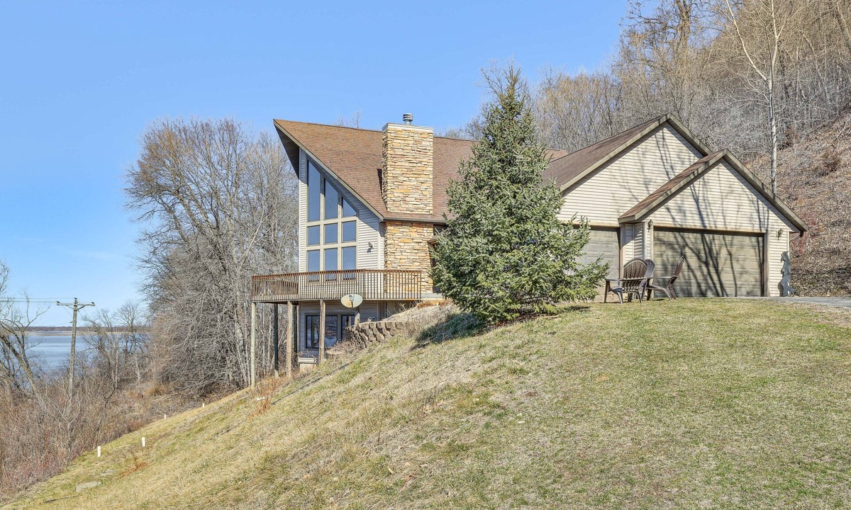 Vernon County House | Spacious Stoddard Retreat on Mississippi River!