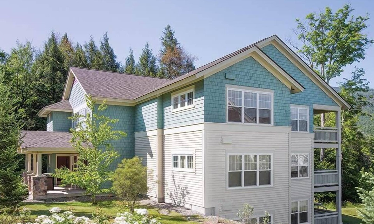 Jeffersonville Condo | Studio in Smugglers' Notch- Mountain Escape!