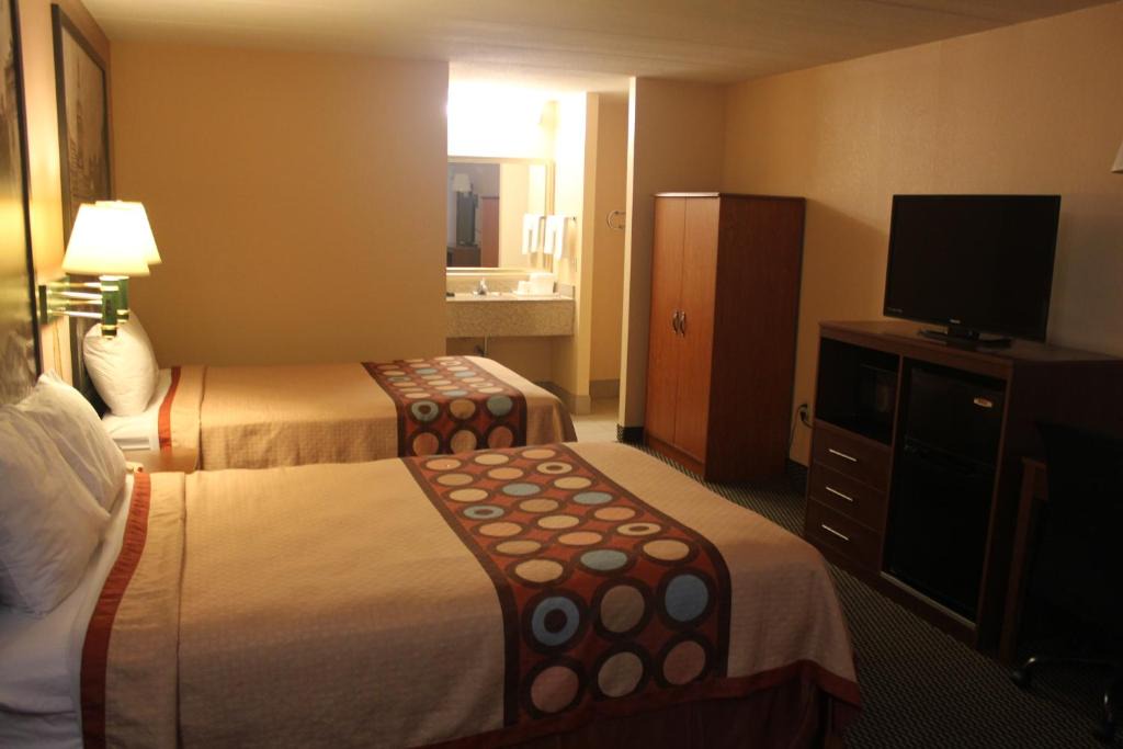 Laurel Hotel | Super 8 by Wyndham Laurel