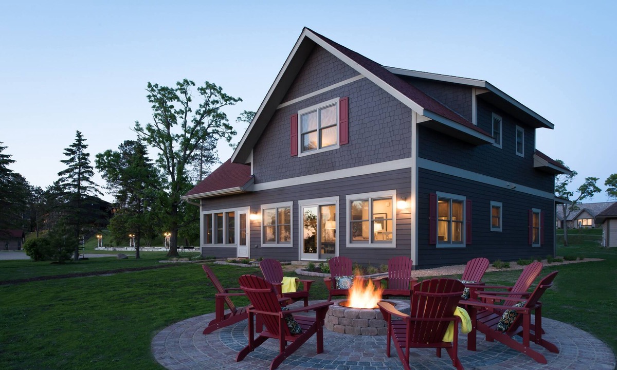 East Gull Lake Cabin | The Beach House at Madden's