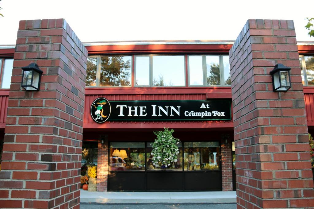 Bernardston Hotel | The Inn at Crumpin-Fox
