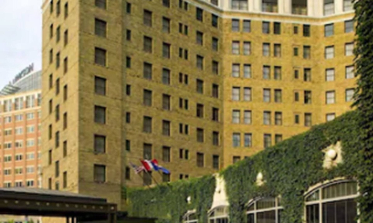 The Saint Paul Hotel | Core