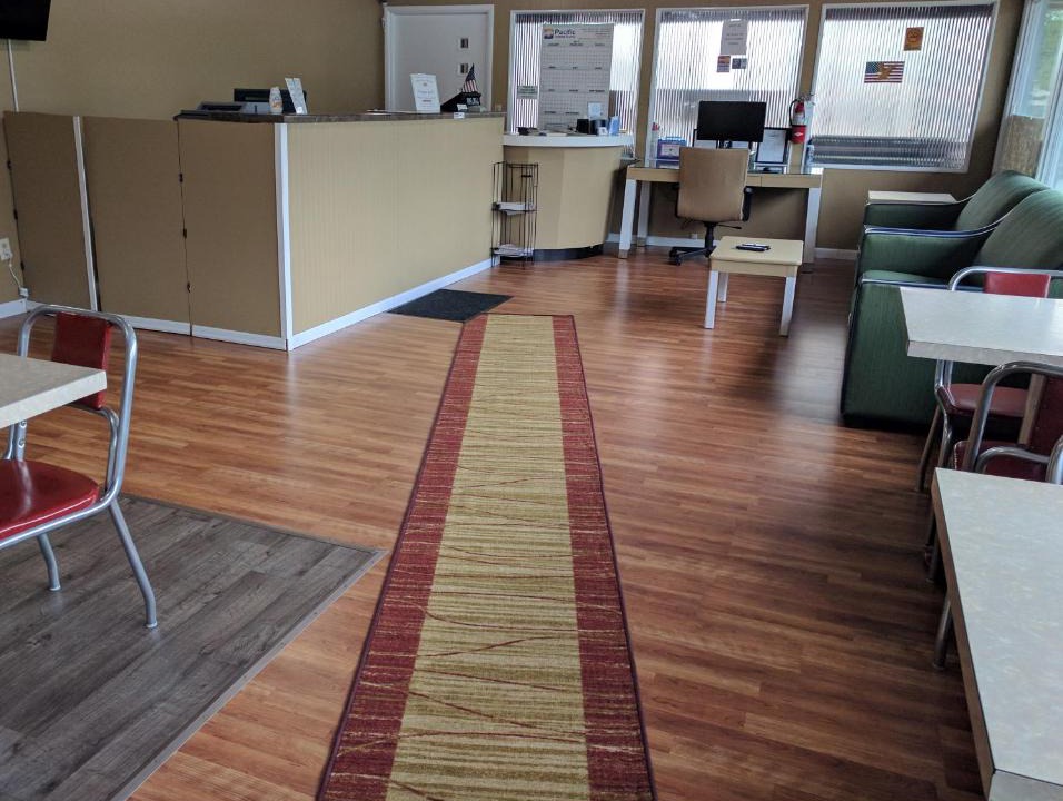 Marshfield Hotel | The Simplicity Inn