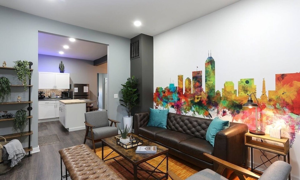 Babe Denny House | Themed Home | Walk to Downtown | Arcade | Fire Pit