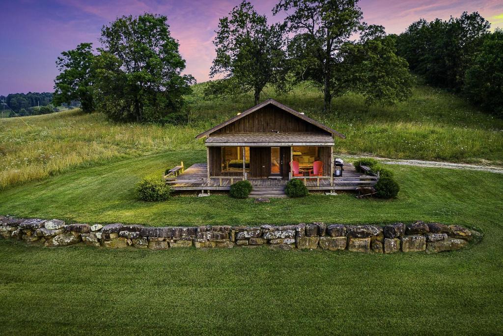 Compton House | This is the ultimate in private escape
