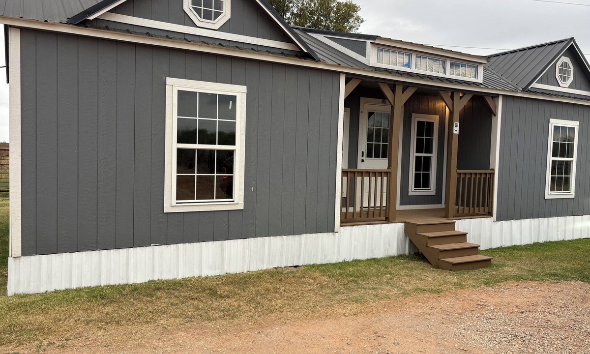 Wichita Falls Cabin | Tiny Home #5 2 bedroom/1 bathroom/5 beds