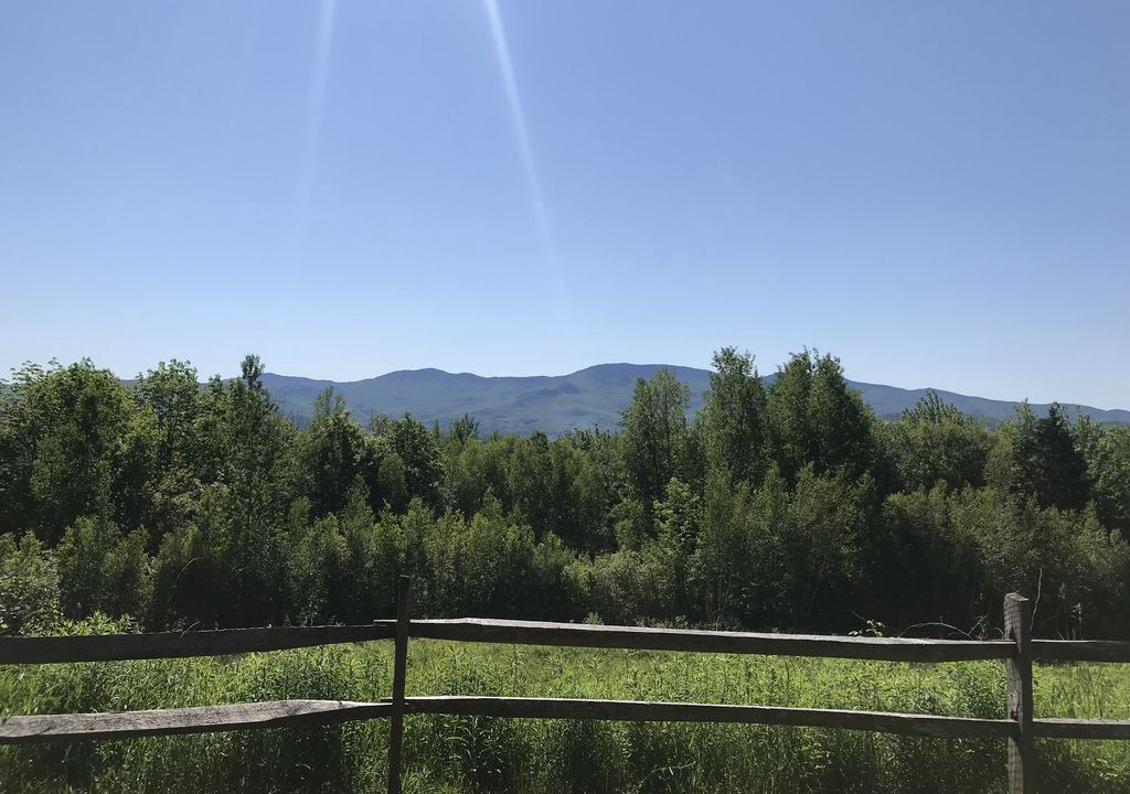 Moscow Apartment | Trapp Family Lodge Guest House - 2br, 2ba + Pullout - Sleeps 6 - June 9 to 16