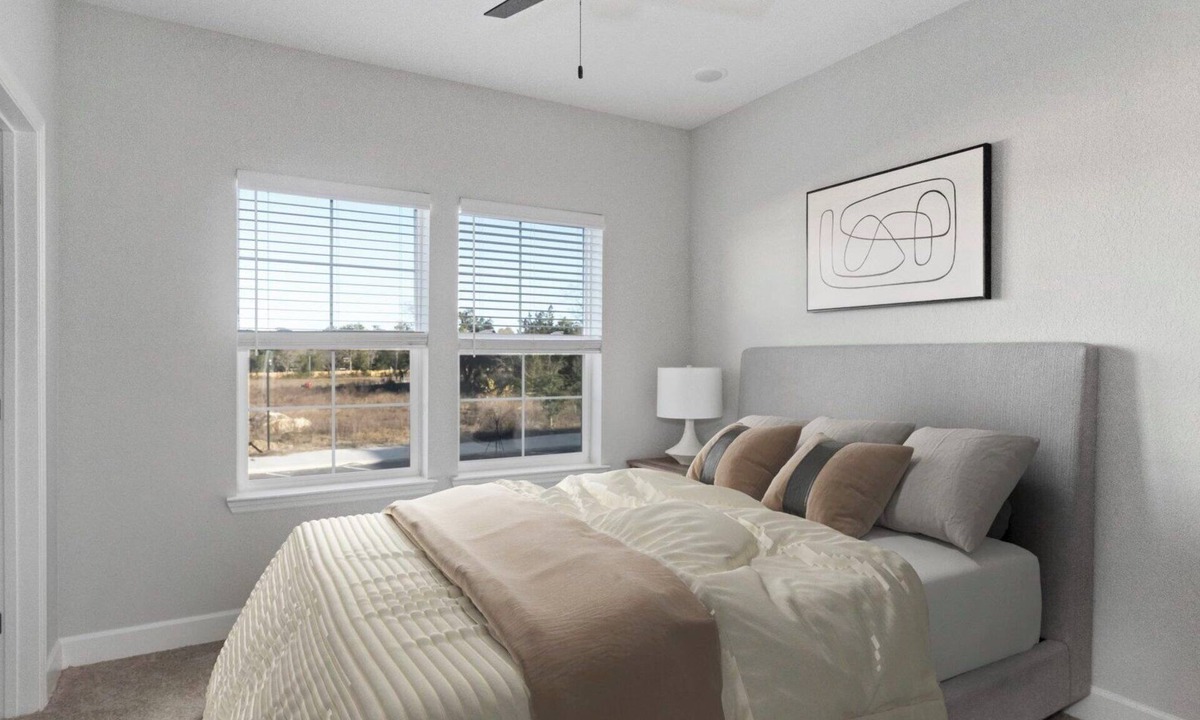 Newberry Apartment | Vanguard 2BD 18 - Two Bedroom Apartment, Sleeps 4