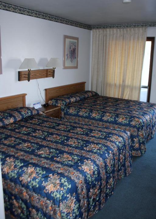 Saint Peter Hotel | Viking Jr. Motel