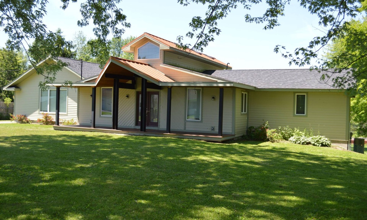 Bayberry House | Waterfront Seneca River - Baldwinsville - Syracuse - CNY -