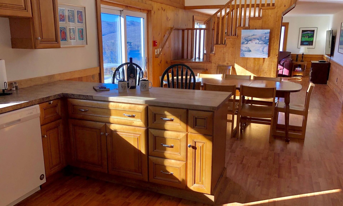 Rumney House | White Mountains-Stinson Lake-Winter Rates- Beautiful Wedding Venue