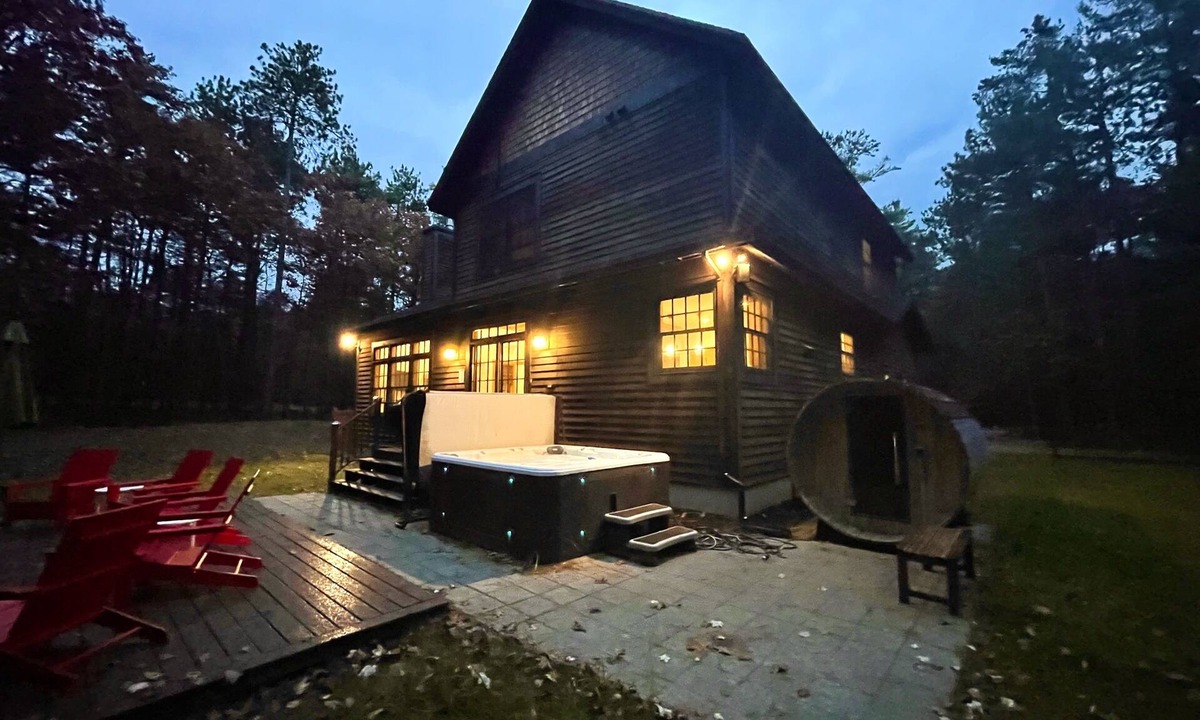 Jay House | Wild Thing ADK Lodge near Whiteface Mountain