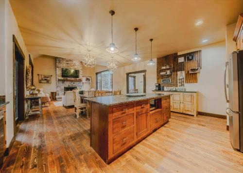 Eureka House | Wilderness Club Manor For 20