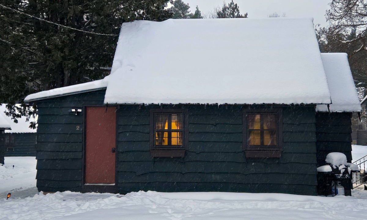 Ray Brook Cabin | Year Round 1 Bedroom cabin at Moreno's Adirondack Celebrating 100+ years!