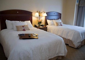 2-Star Hotel ∙ Hampton Inn Watertown