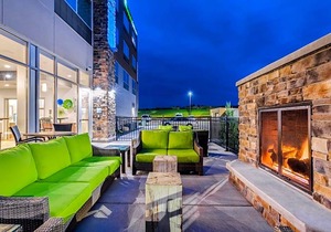 2-Star Hotel ∙ Holiday Inn Express & Suites - Rice Lake, an IHG Hotel