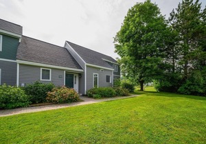 3BR Stoweflake Townhouse with Resort Amenities